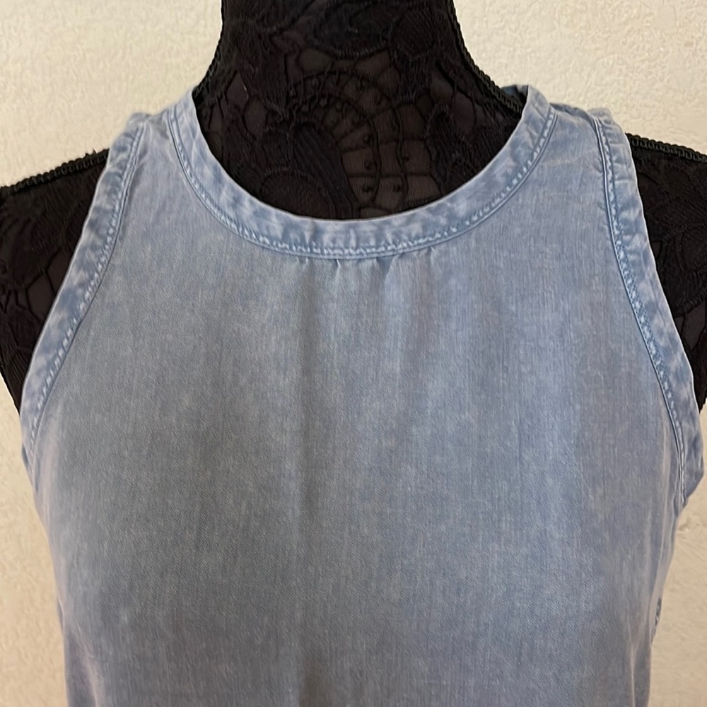 Size M maxi by Calvin Klein